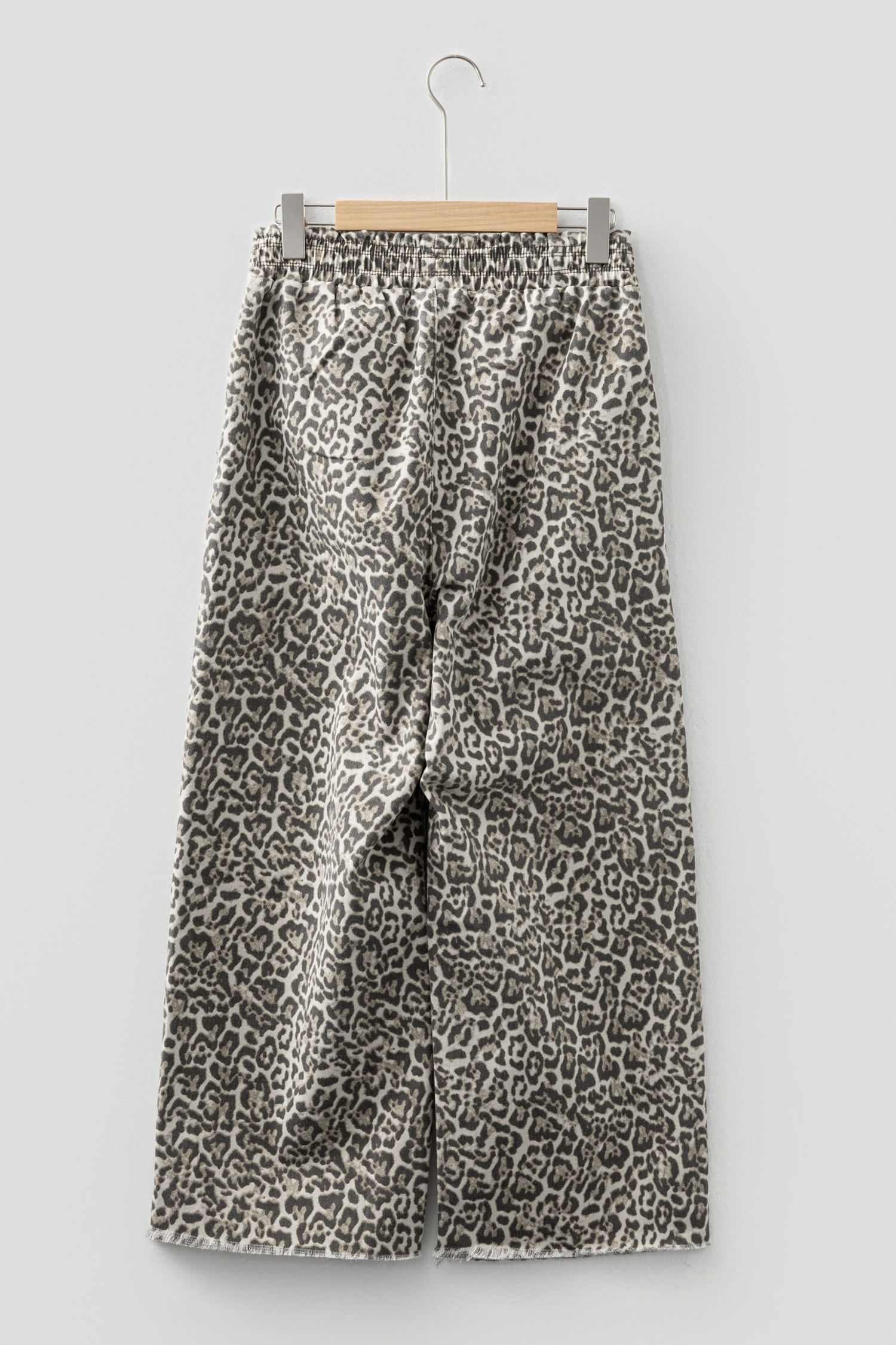 Brown Leopard Print Raw Hem Elastic Waist Loose Pull On Jeans