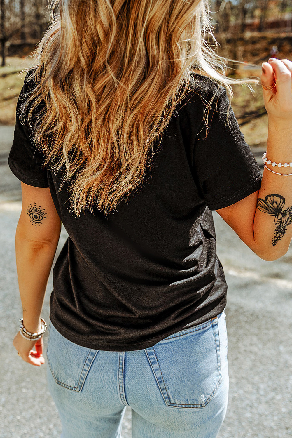 Black CRAWFISH BOIL CREW Distressed Letter Graphic T Shirt