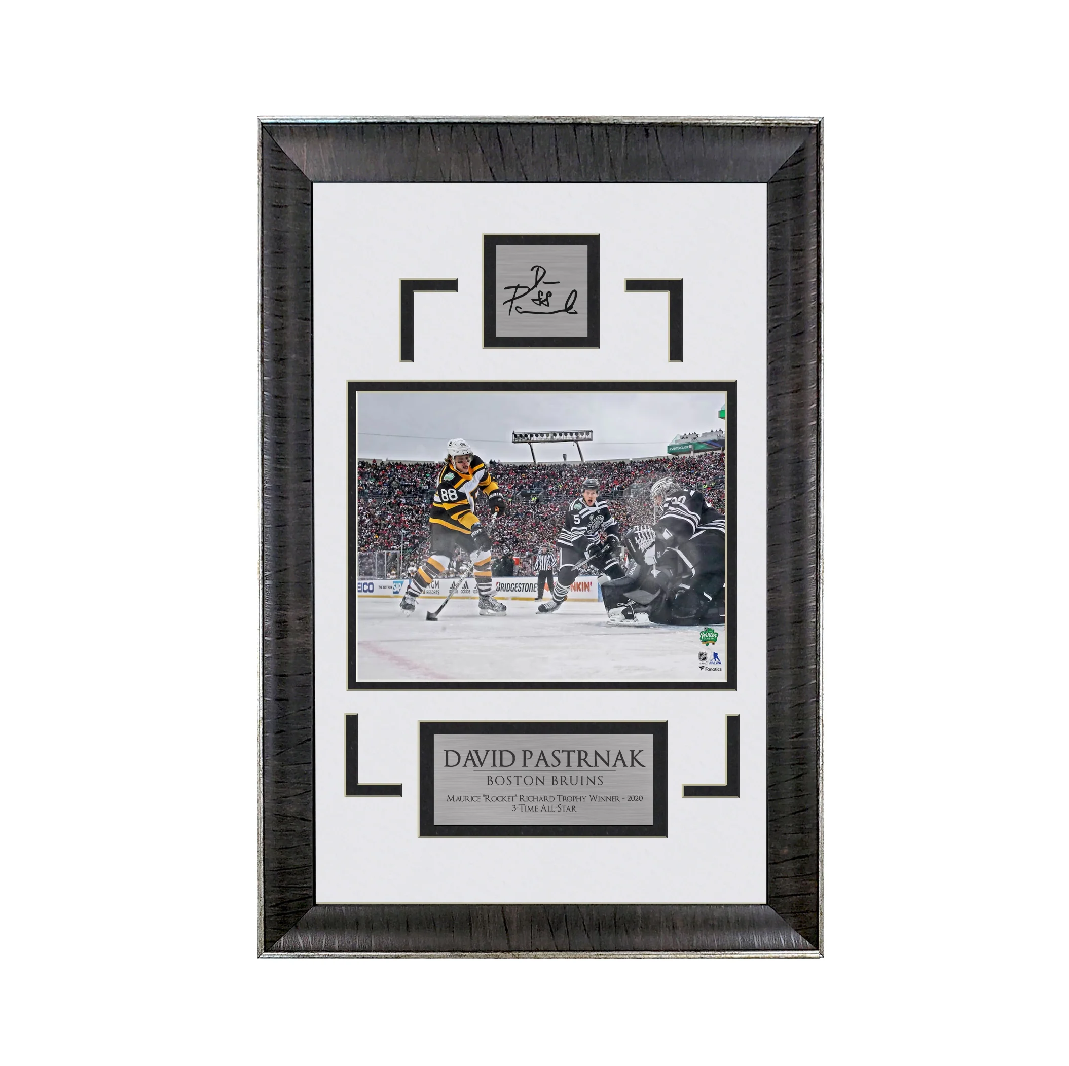 David Pastrnak - Bruins - Spotlight Collection | 16 x 23 - Framed Hockey Photo