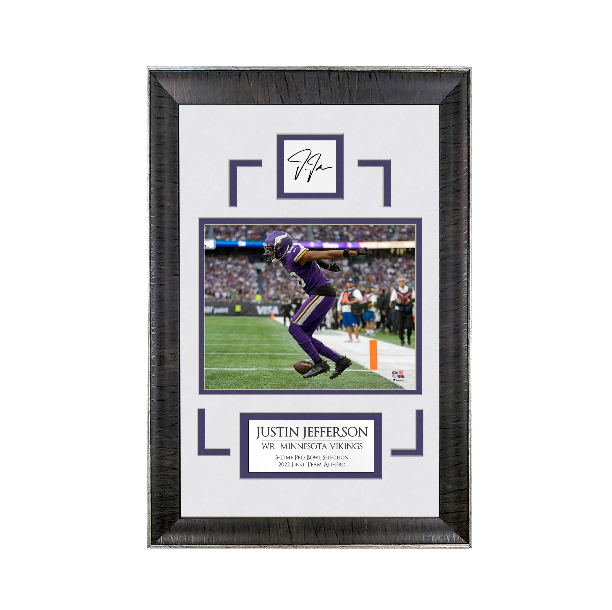 Justin Jefferson - Skol Celebration - Spotlight Collection | 16 x 23 - Framed Football Photo