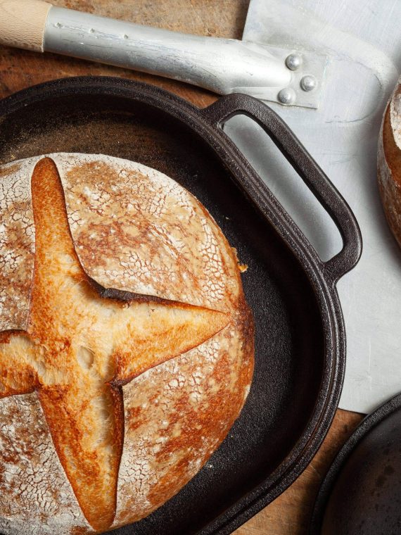 Challenger Breadware Cast Iron Bread Pan