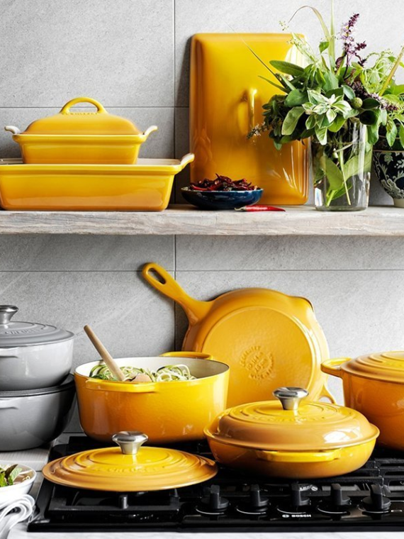 20-piece Signature Cast Iron Cookware Set,10.25” Skillet,1.75-quart Saucepan with Lid