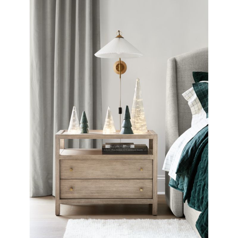 Small Ribbed Clear Glass Christmas Tree 9