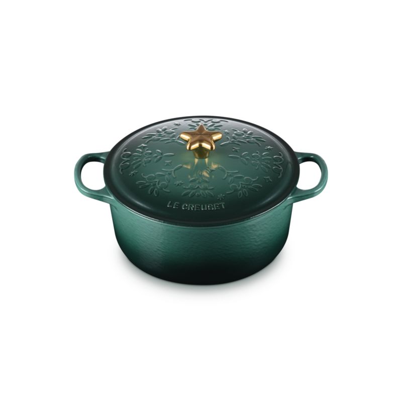 Le Creuset ® Signature Noel Artichaut 4.5-Qt. Round Dutch Oven with Embossed Tree and Star Knob