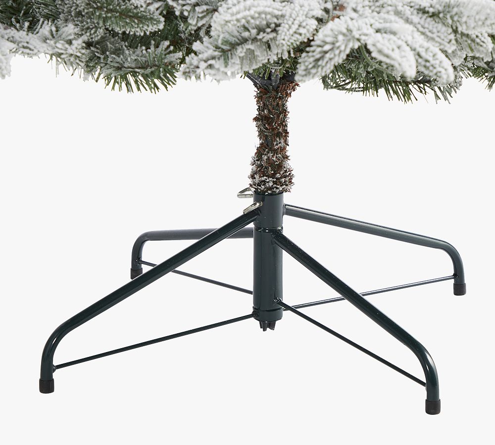 Faux Lit Flocked Manchester Spruce