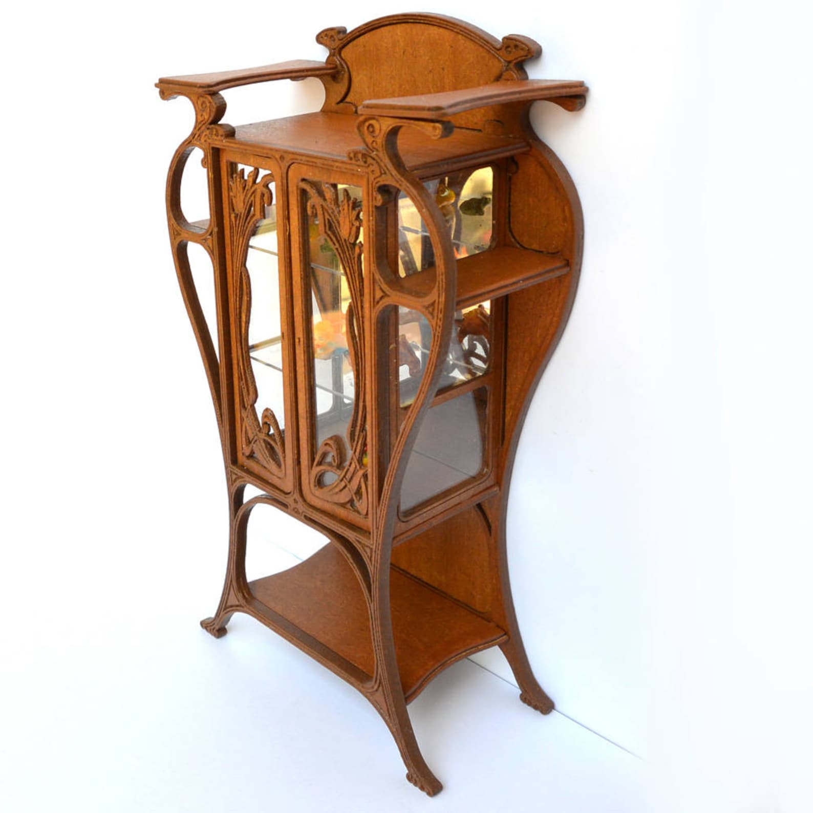 French armoire miniature kit 1:12