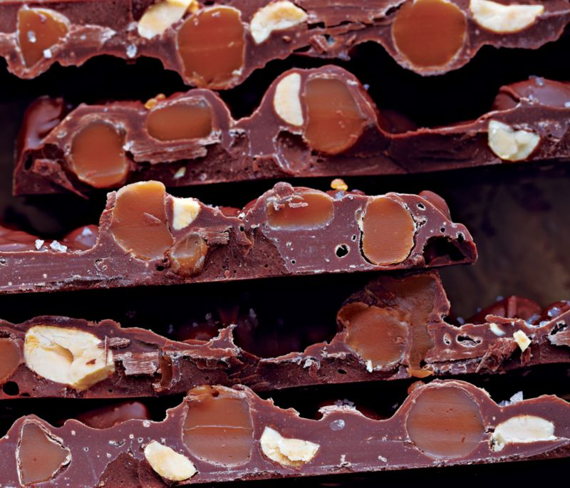 Salted Caramel & Peanut Chocolate Bark with Gift Box