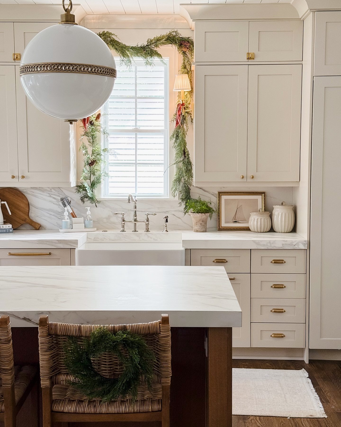 Faux Cypress Real Touch Christmas Garland 6'