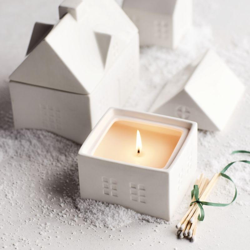 White Ceramic House 1-Wick Holiday Scented Candle - Balsam and Peppermint