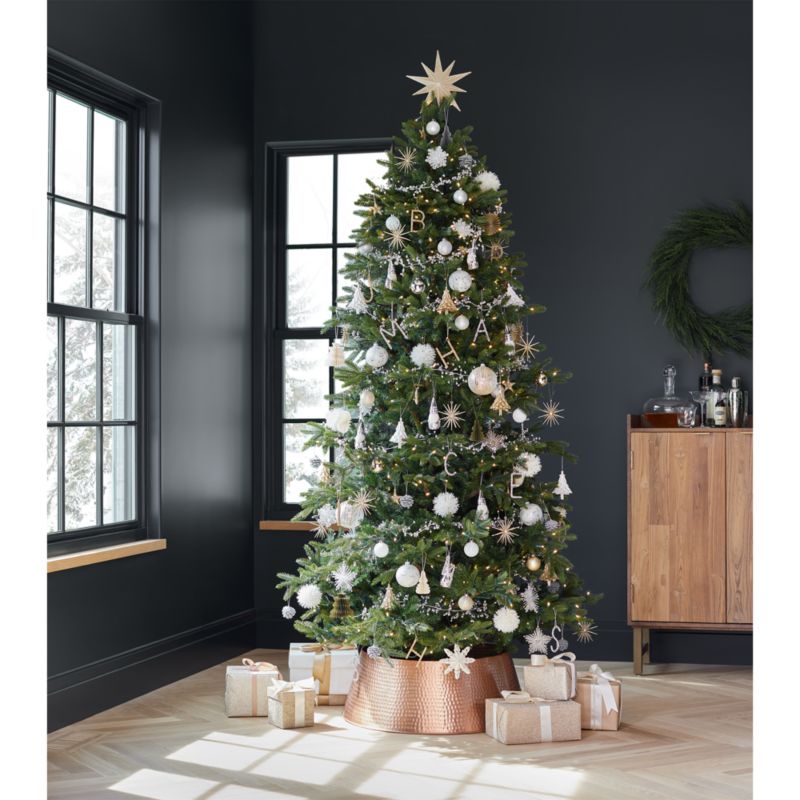Faux Alaskan Spruce Pre-Lit LED Christmas Tree with White Lights 7.5'