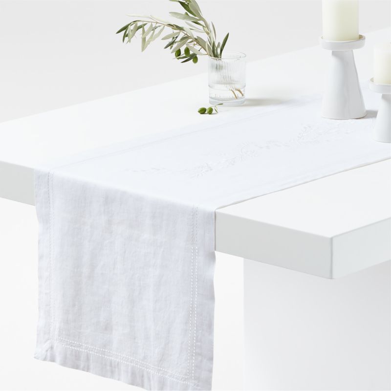 White Embroidered Pinecone 120