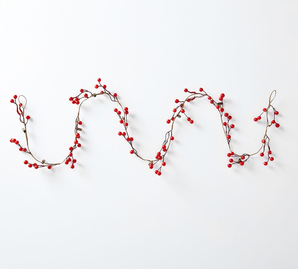 Berry Garland Christmas Card Holder