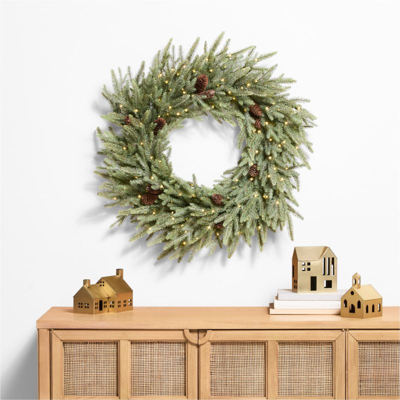 Faux Frosted Pre-Lit LED Norway Spruce Wreath 30
