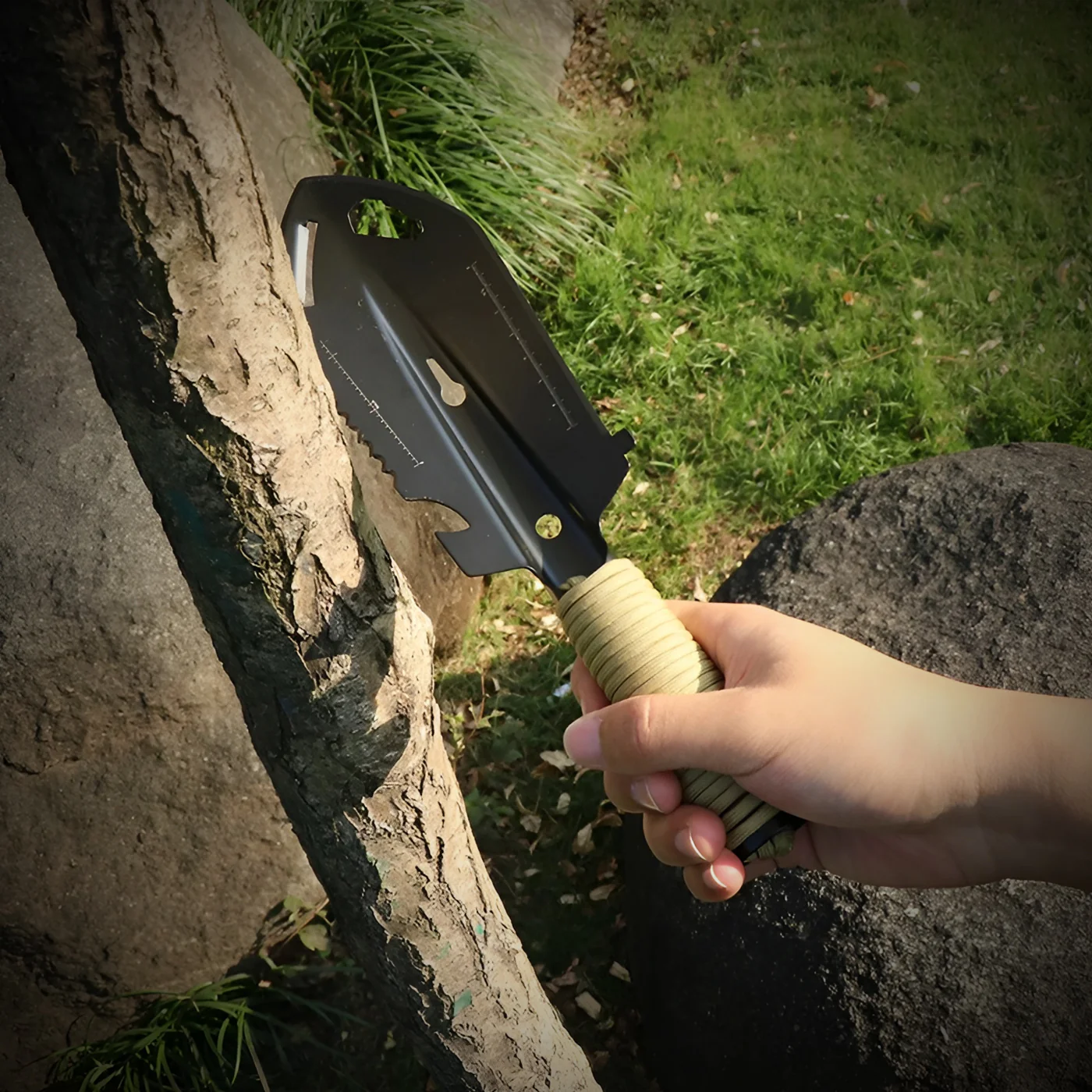 Mini multifunctional shovel - Sabremaster