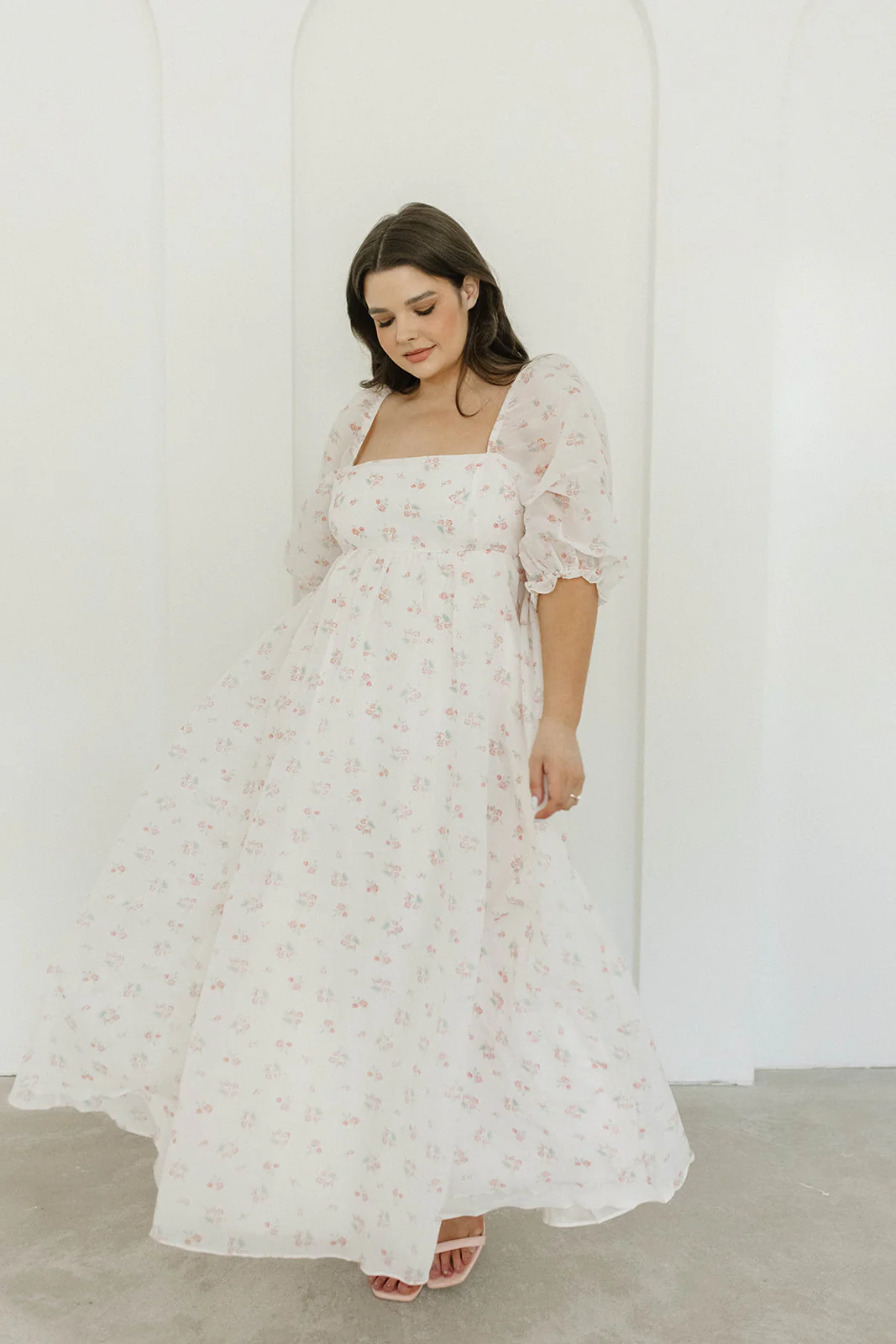 *New* Mona Maxi Dress with Smocking in Blush Floral - Bump Friendly & Inclusive Sizing (S-3XL) - Iieemm