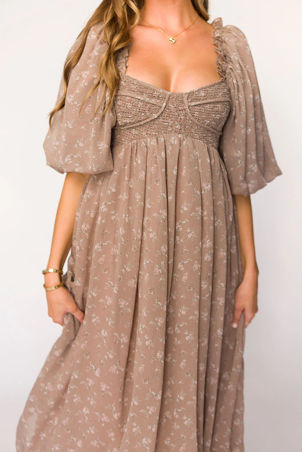 Harlow Maxi Dress in Taupe Floral - Bump Friendly - Iieemm