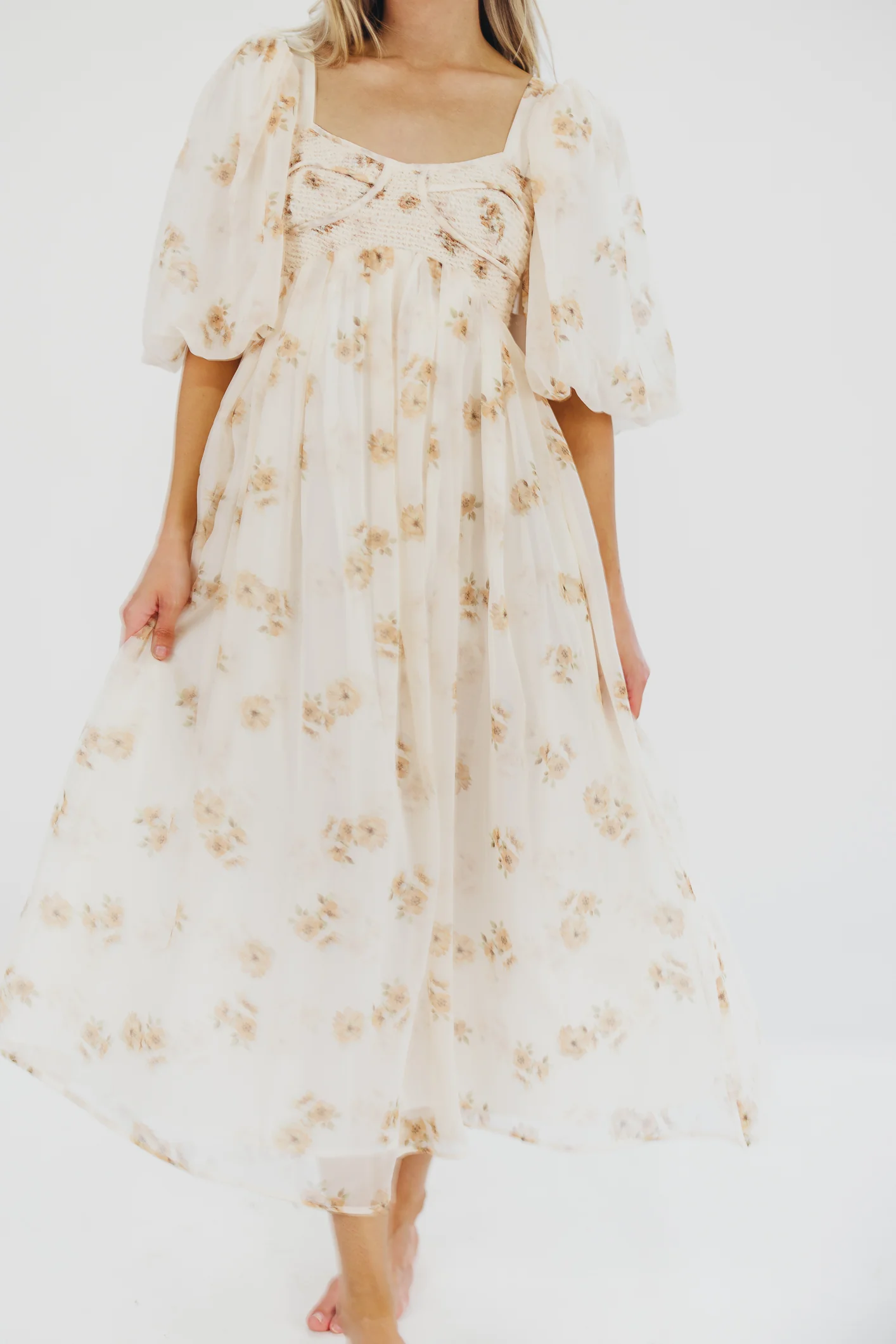 Harlow Maxi Dress in Taupe Floral - Bump Friendly & Inclusive Sizing (S-3XL) - Iieemm