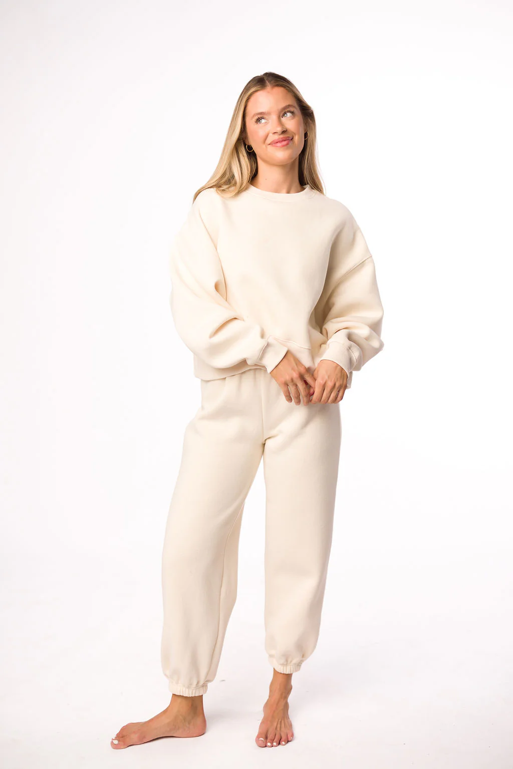 Comfy Cozy Sweatshirt and Sweatpants Set in Cream - Iieemm