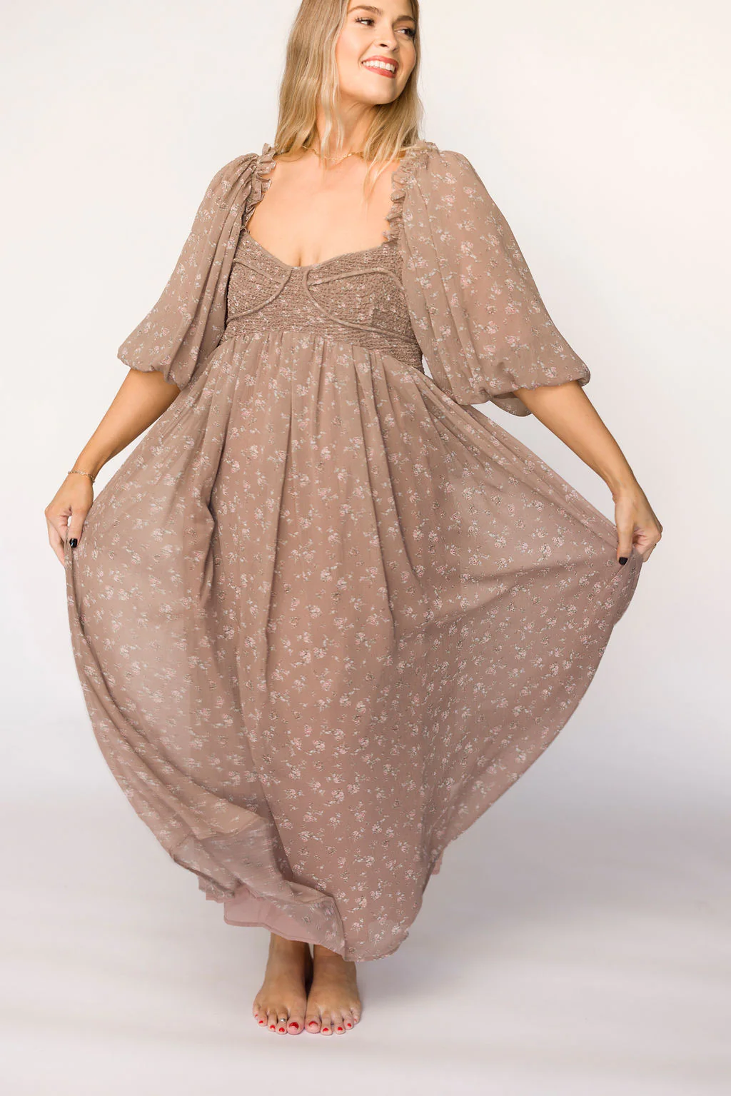 Harlow Maxi Dress in Taupe Floral - Bump Friendly - Iieemm