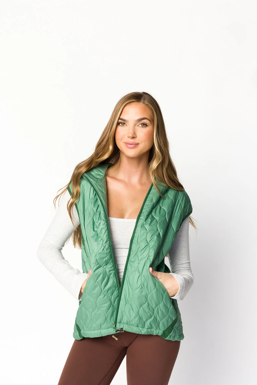 Selma Hooded Quilted Zipper Puffer Vest in Olive - Iieemm