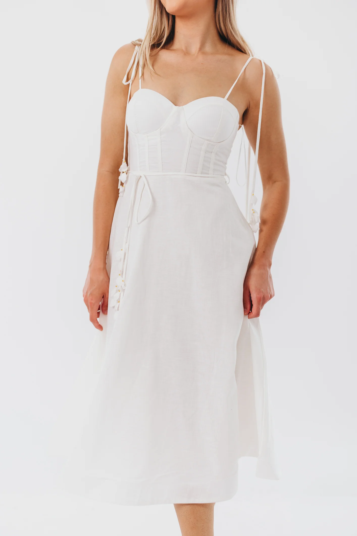 Norma Jean Bustier-Style Midi Dress in White - Iieemm