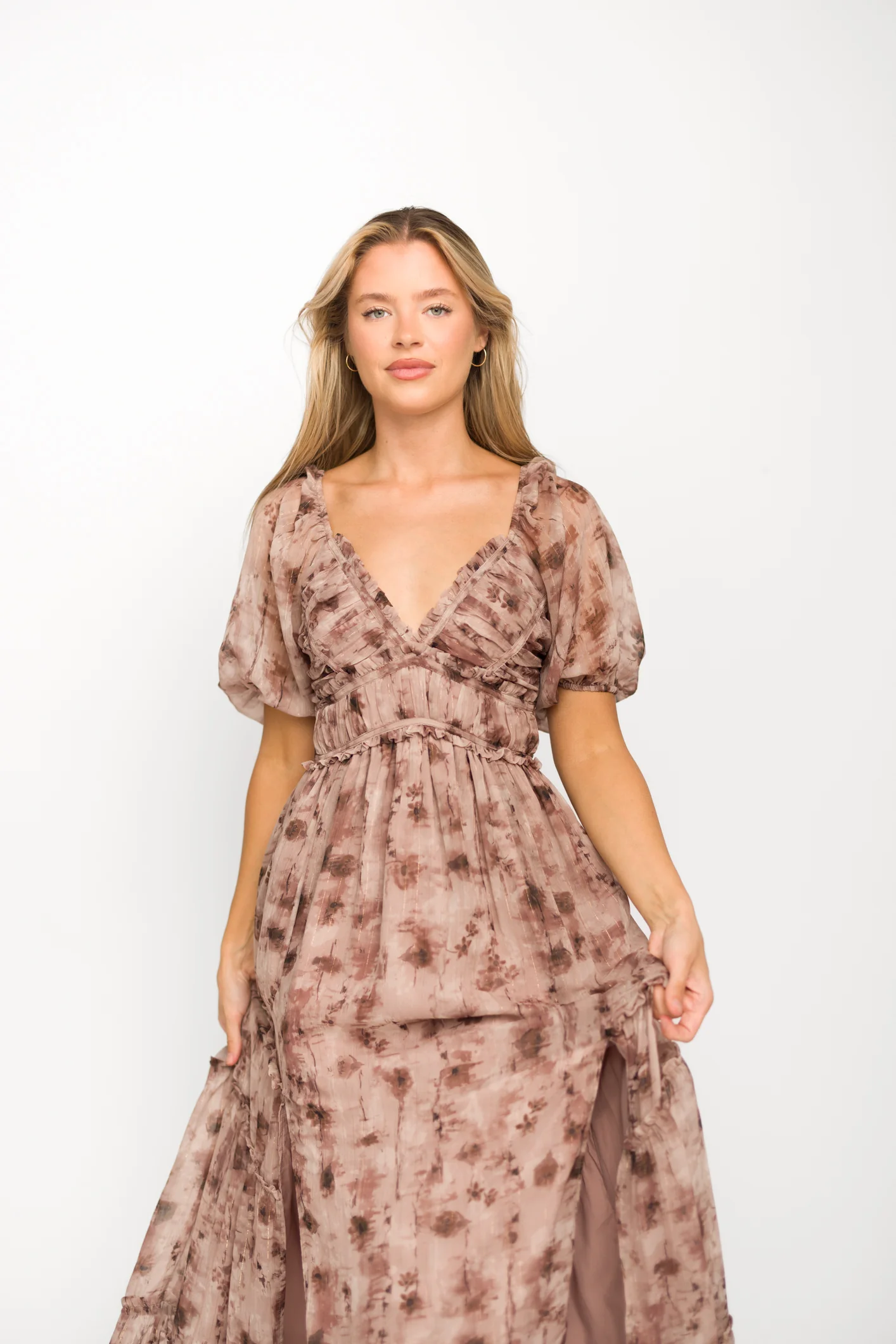 Scottie Watercolor Maxi Dress in Taupe Floral - Iieemm