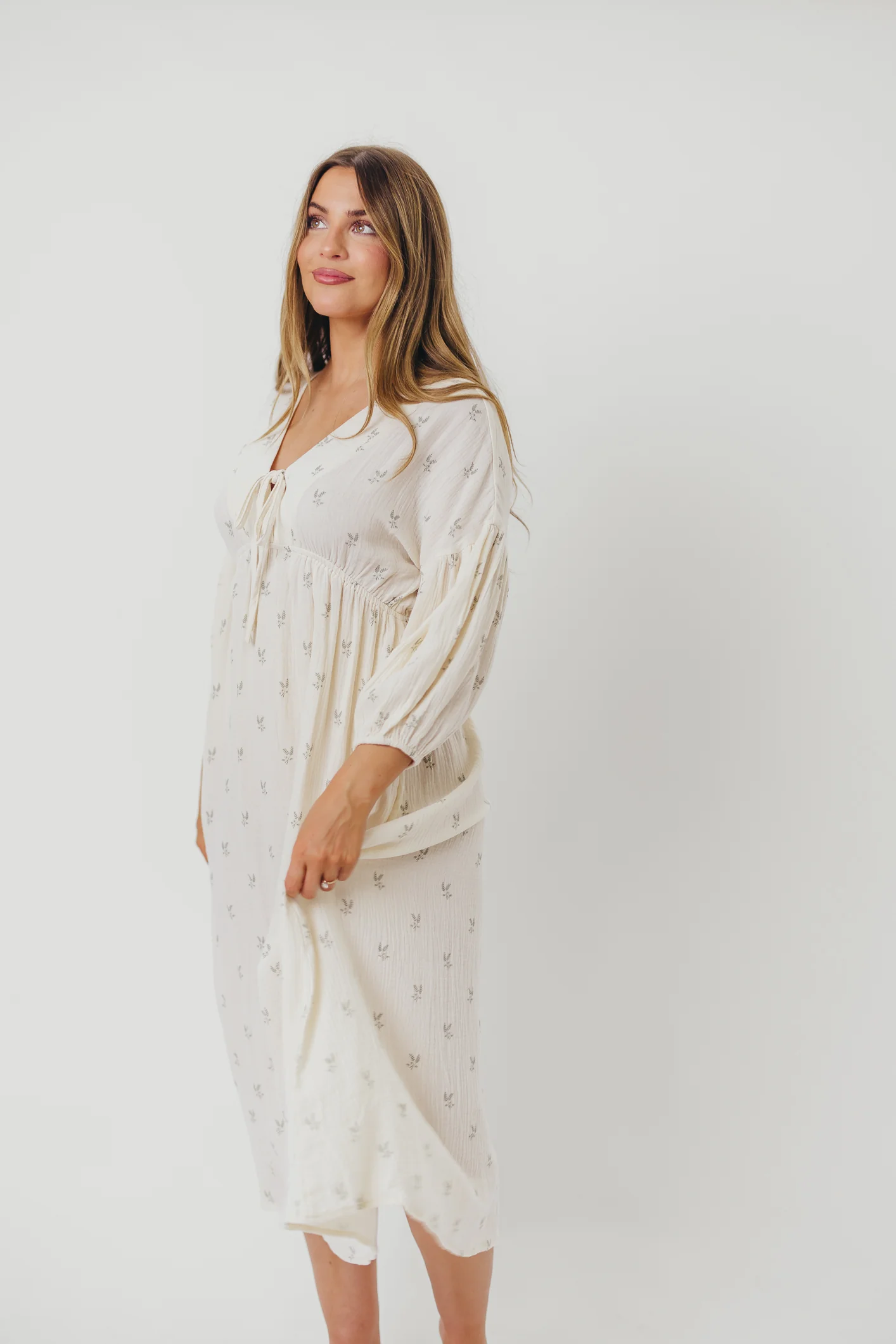Hunter 100% Cotton Gauze Midi Dress in Soy/Sage Foliage - Bump Friendly and Inclusive Sizing - Iieemm