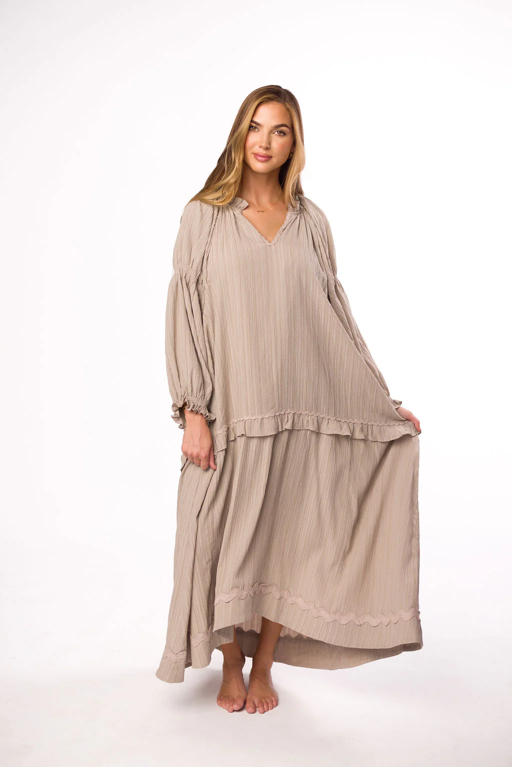 Millie Textured Tiered Maxi Dress in Light Mocha - Iieemm