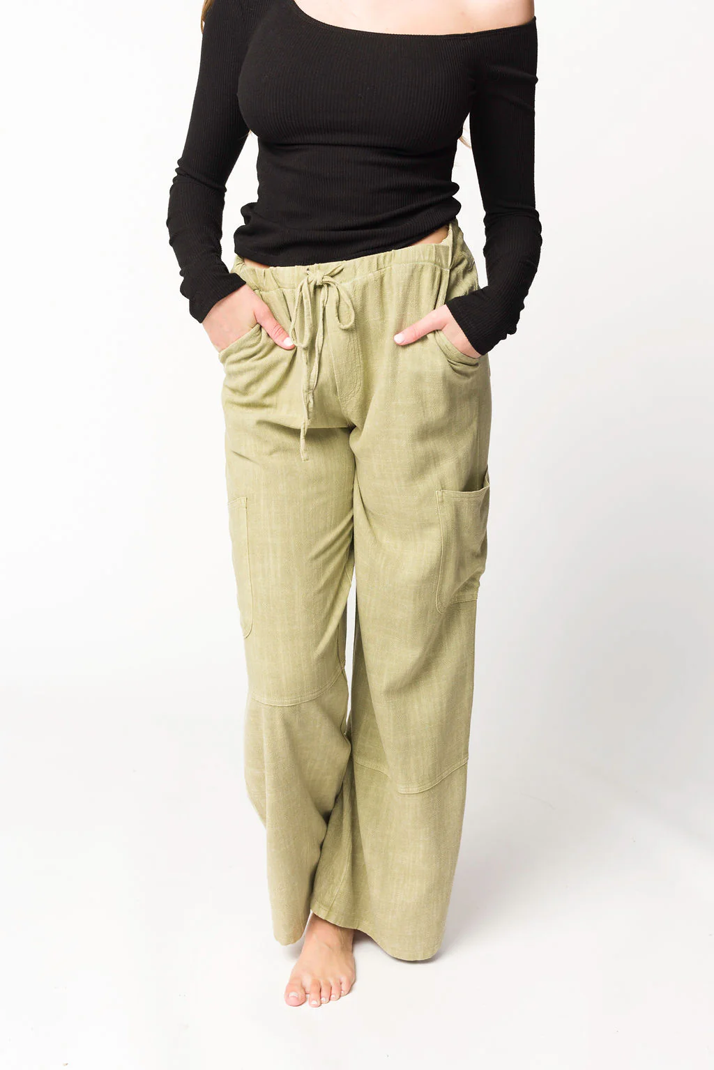 Kayley Mineral Wash Utility Pants in Basil - Iieemm