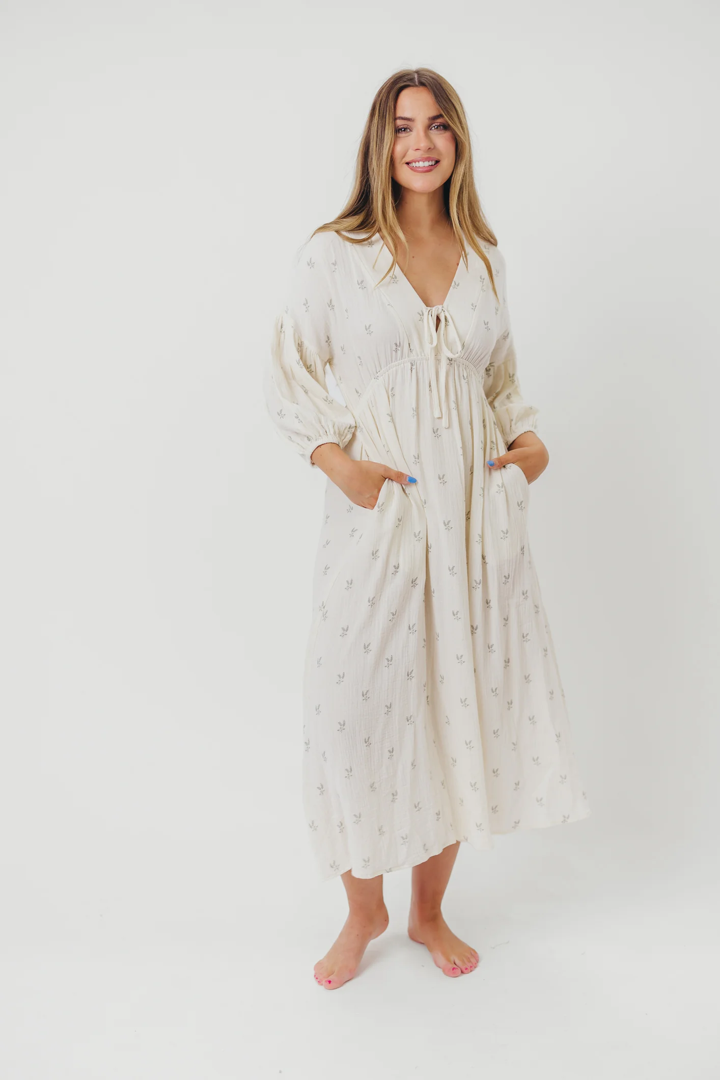 Hunter 100% Cotton Gauze Midi Dress in Soy/Sage Foliage - Bump Friendly and Inclusive Sizing - Iieemm