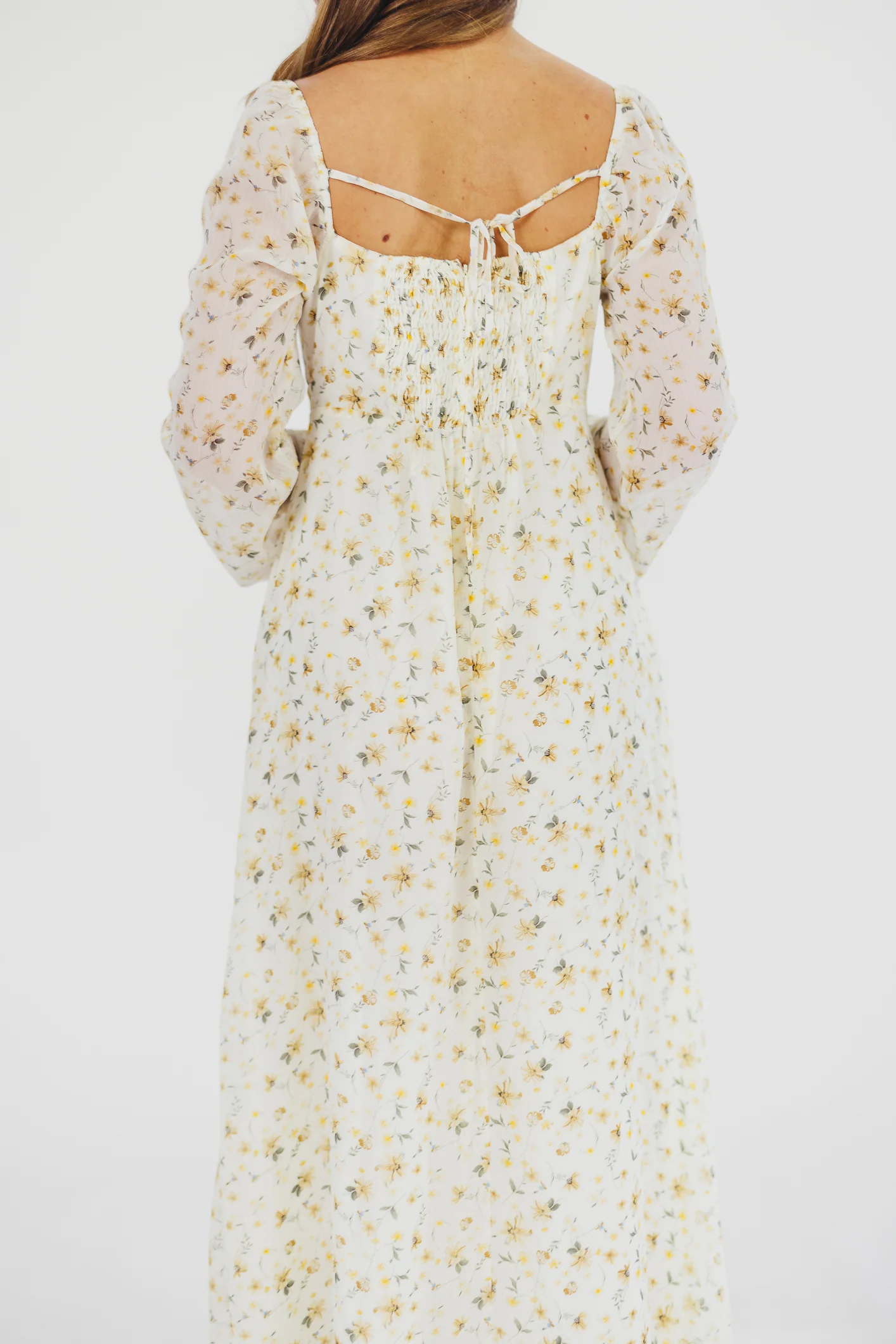 Parker Smocked Maxi Dress with Puffed Sleeves in Ivory/Yellow - Bump Friendly & Inclusive Sizing (S-3XL) - Iieemm