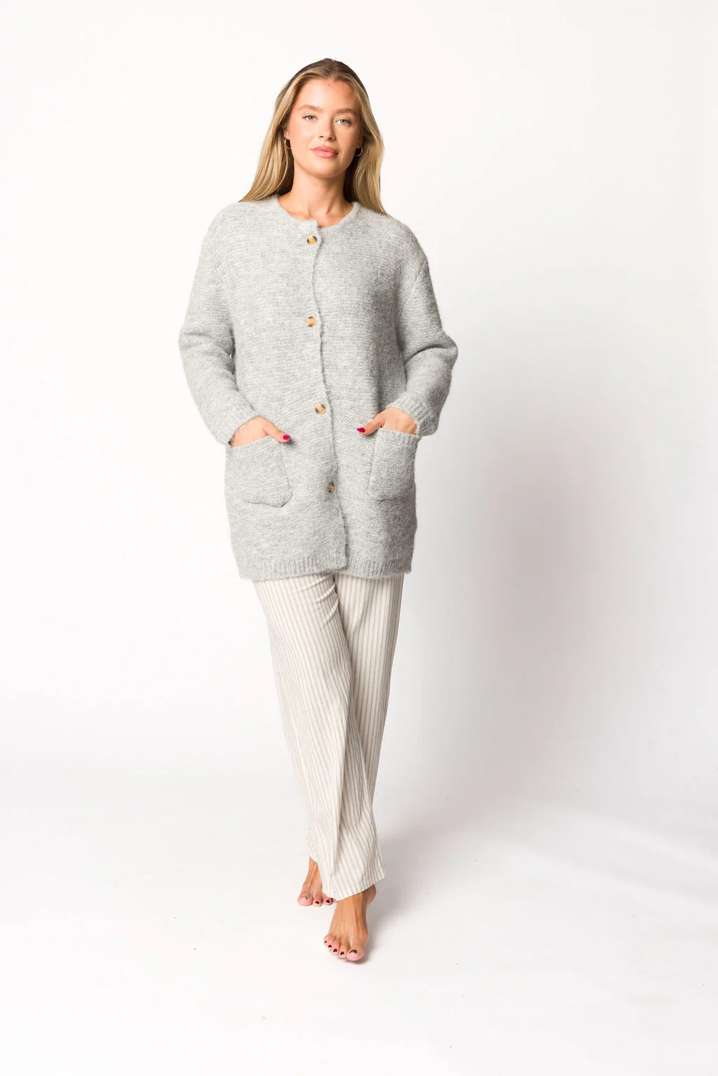 Glenn Button Down Sweater Cardigan in Silver - Iieemm