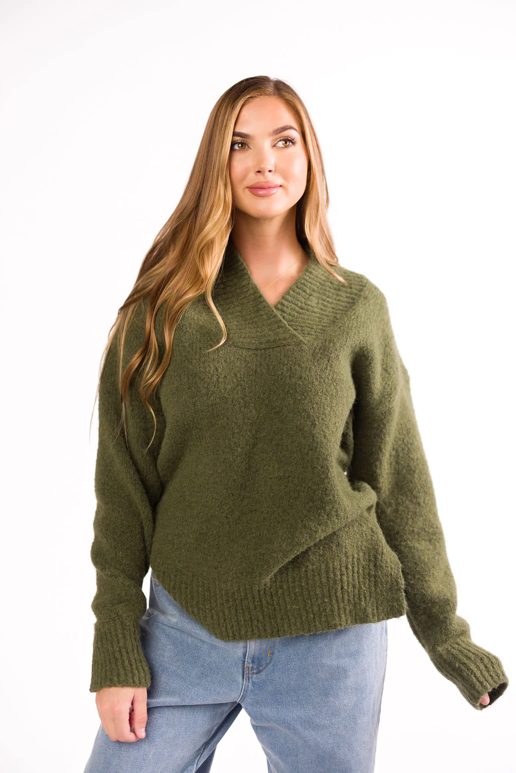 Jordan V-Neck Slouchy Soft Knit Sweater in Olive - Iieemm