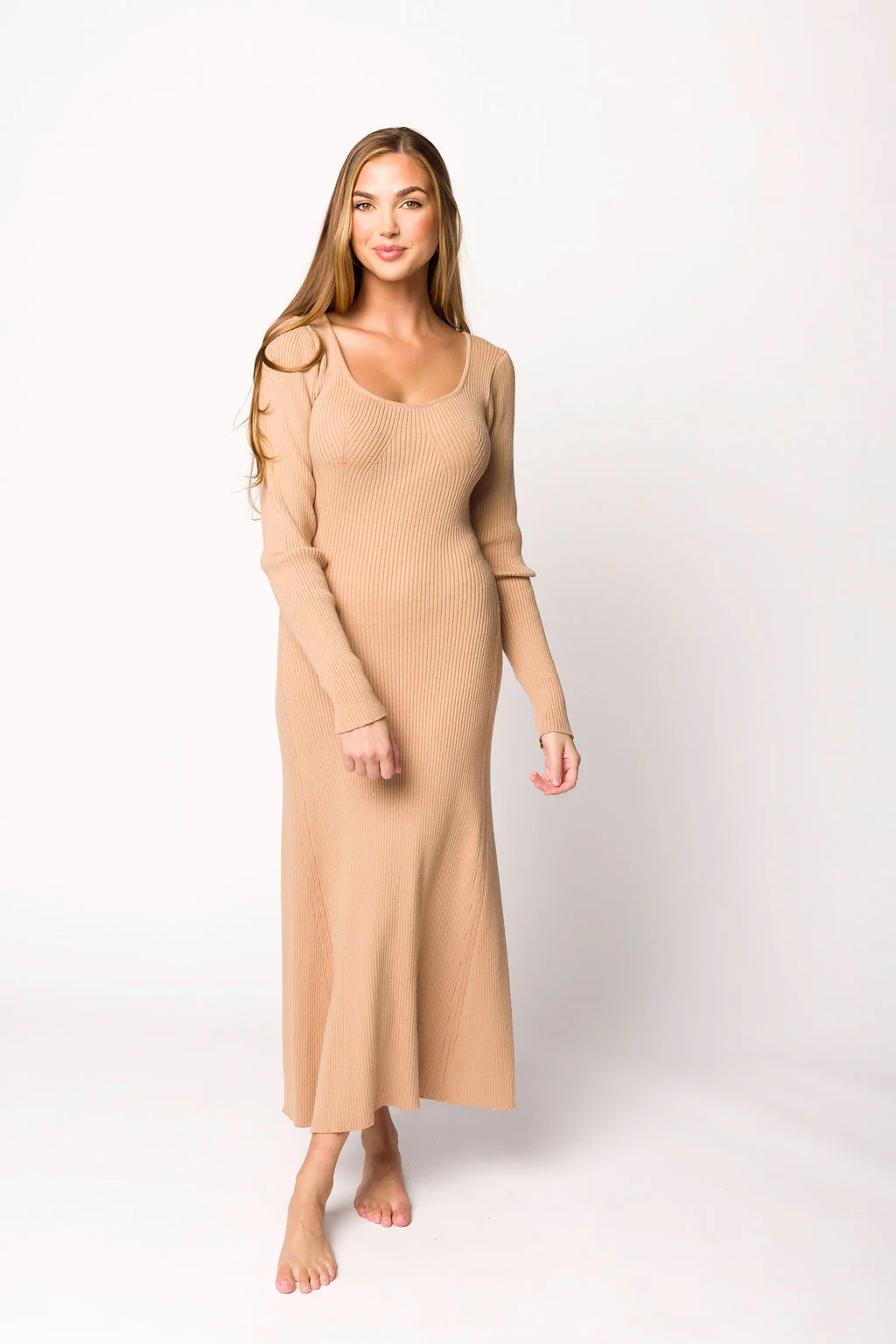 Alison Knit Sweater Maxi Dress in Almond - Iieemm