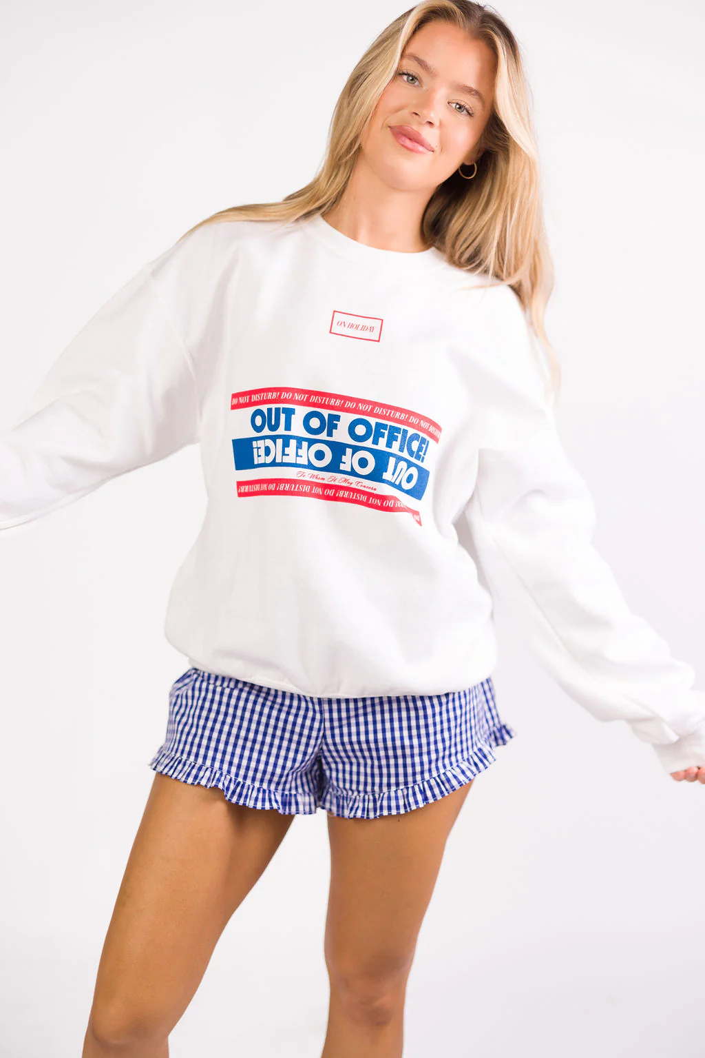 Out of Office Sweatshirt in White - Iieemm