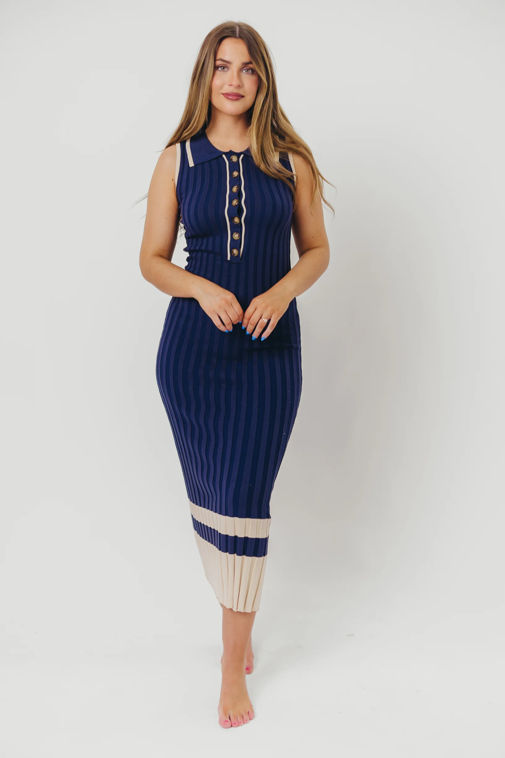 Jovie Sleeveless Ribbed Maxi Dress with Buttons in Navy - Iieemm