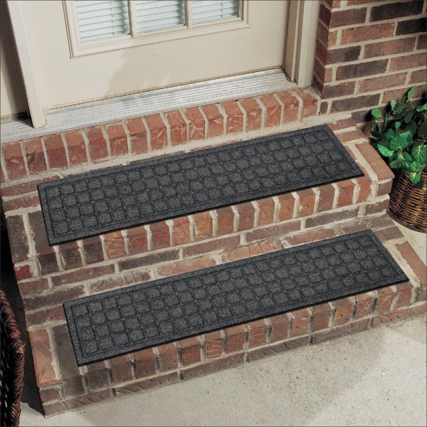 Mohawk Square Expressions Home Gray 8 In. x 36 In. Recycled Rubber Stair Tread - Iieemm