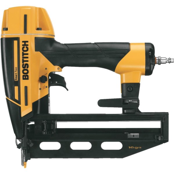Bostitch Smart Point 16-Gauge 2-1/2 In. Straight Finish Nailer Kit - Iieemm