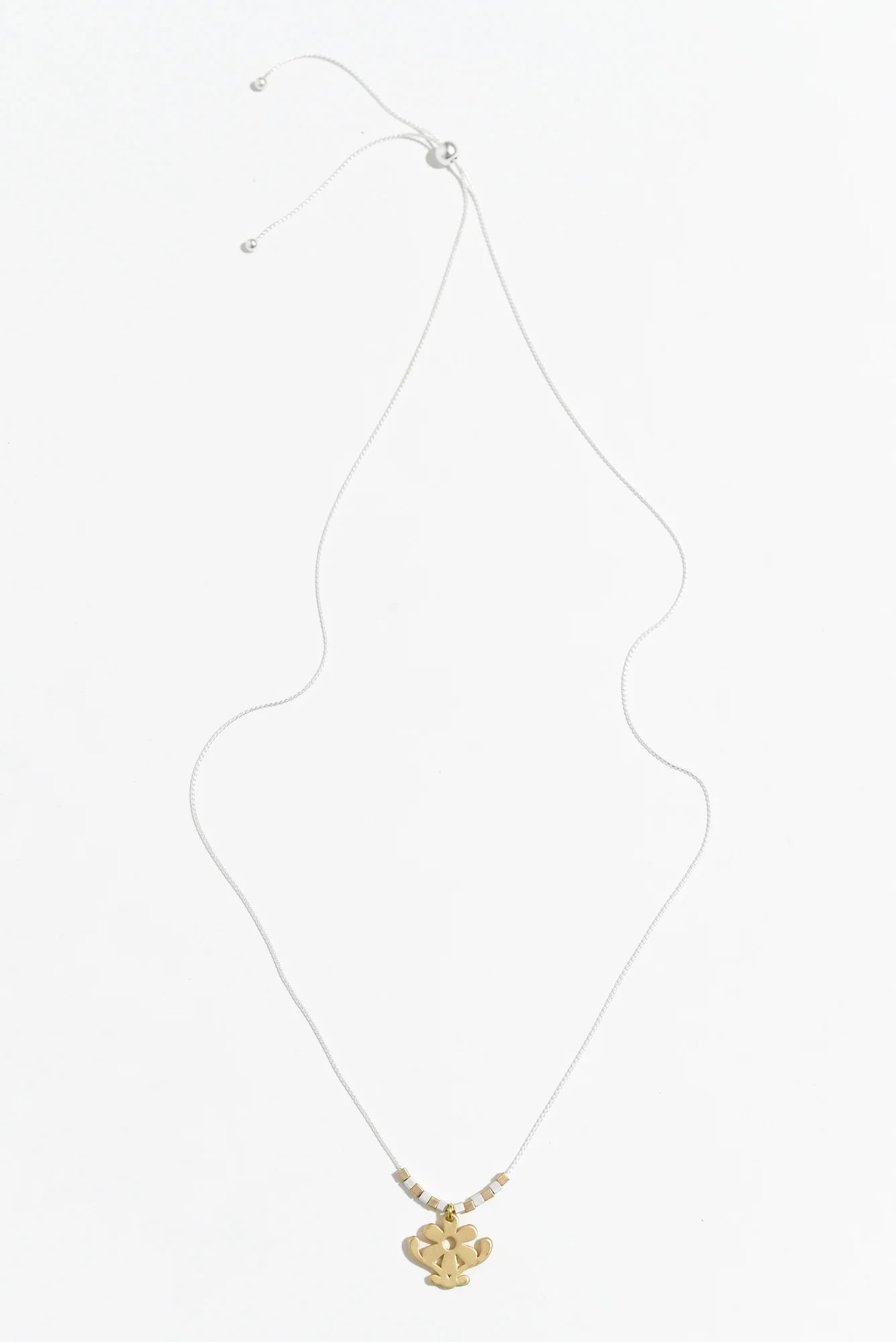 Riya Gold Daisy Pendant Necklace