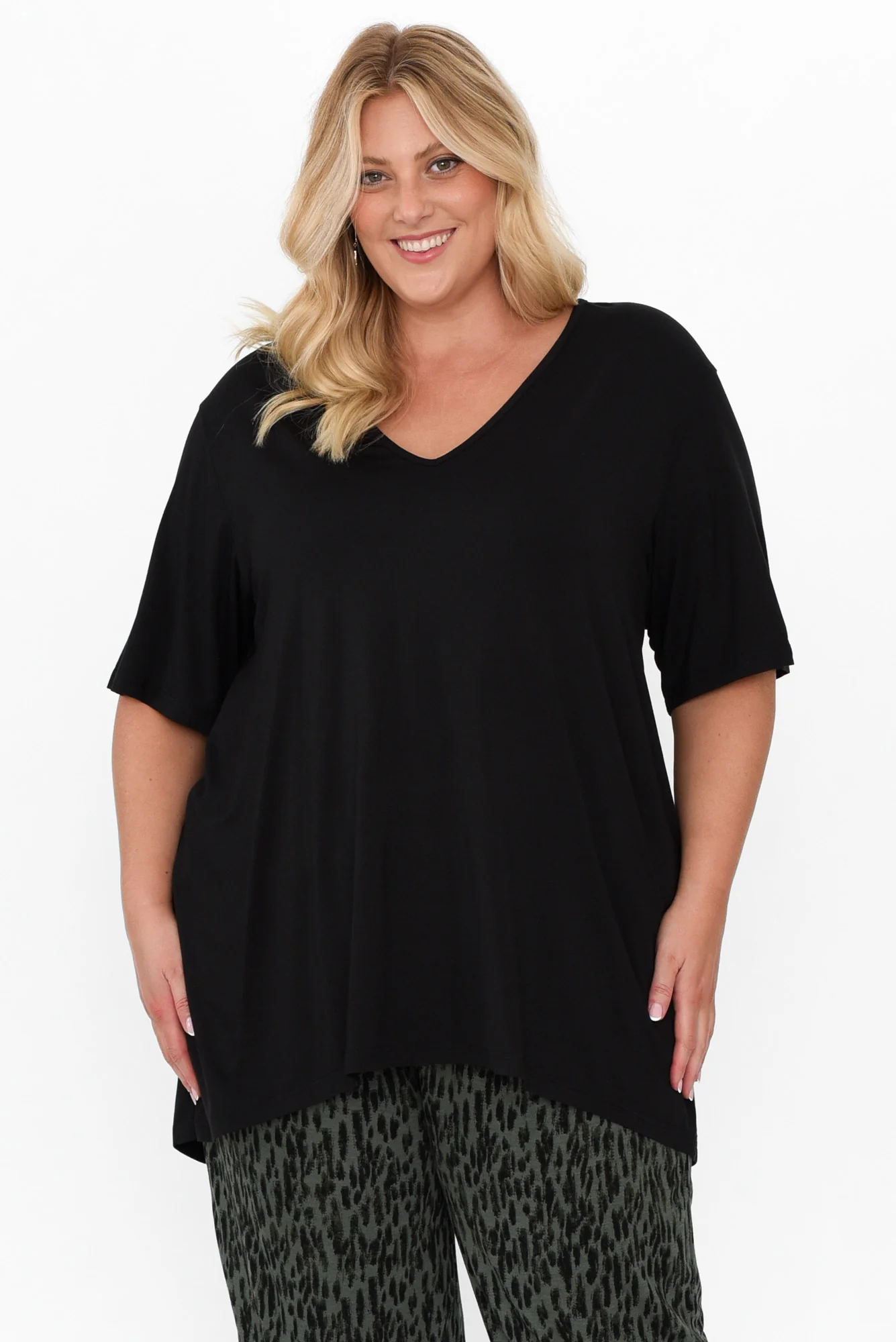 Novella Black Bamboo Top