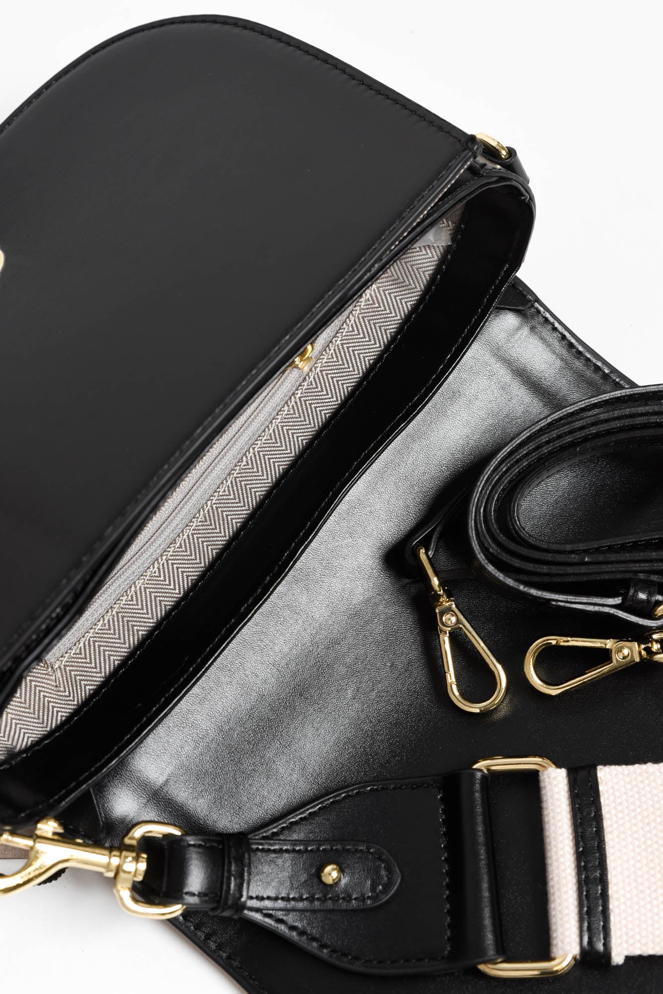 Dickens Black Leather Crossbody Bag