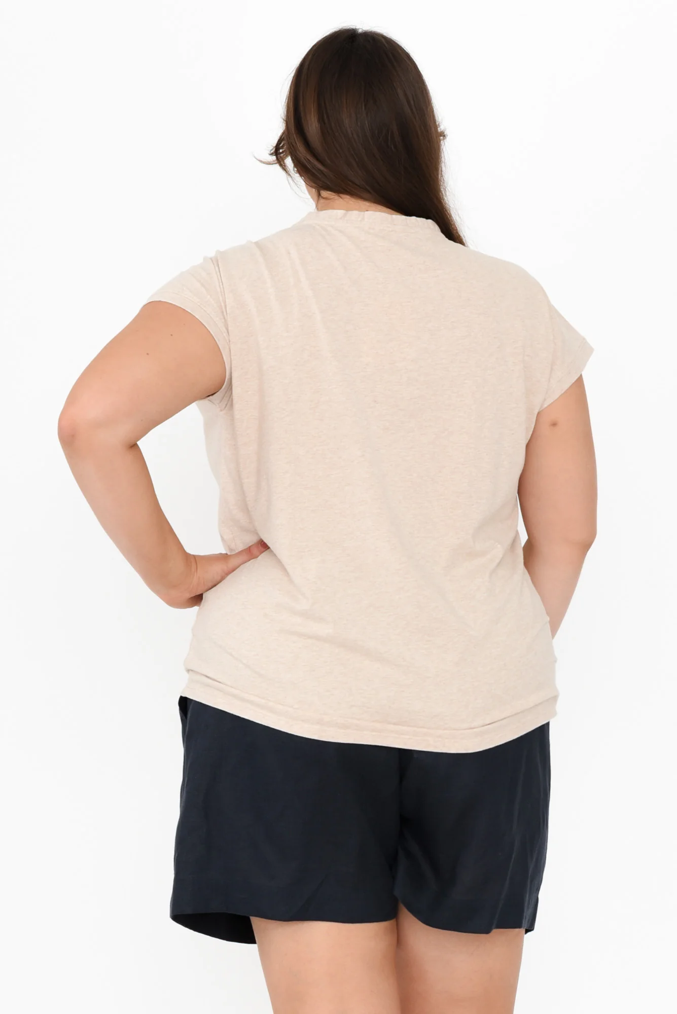 Freydis Oat Flower Shell Tee