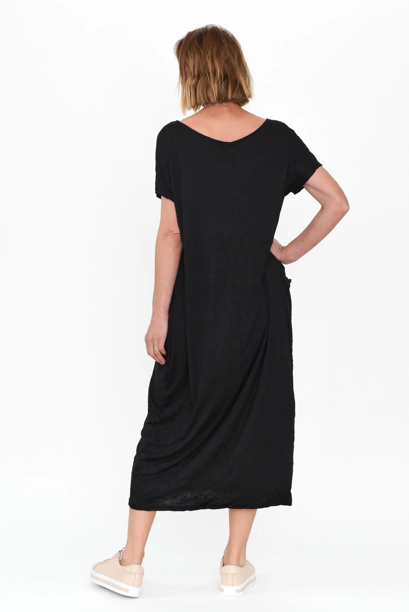 Travel Black Crinkle Cotton Maxi Dress