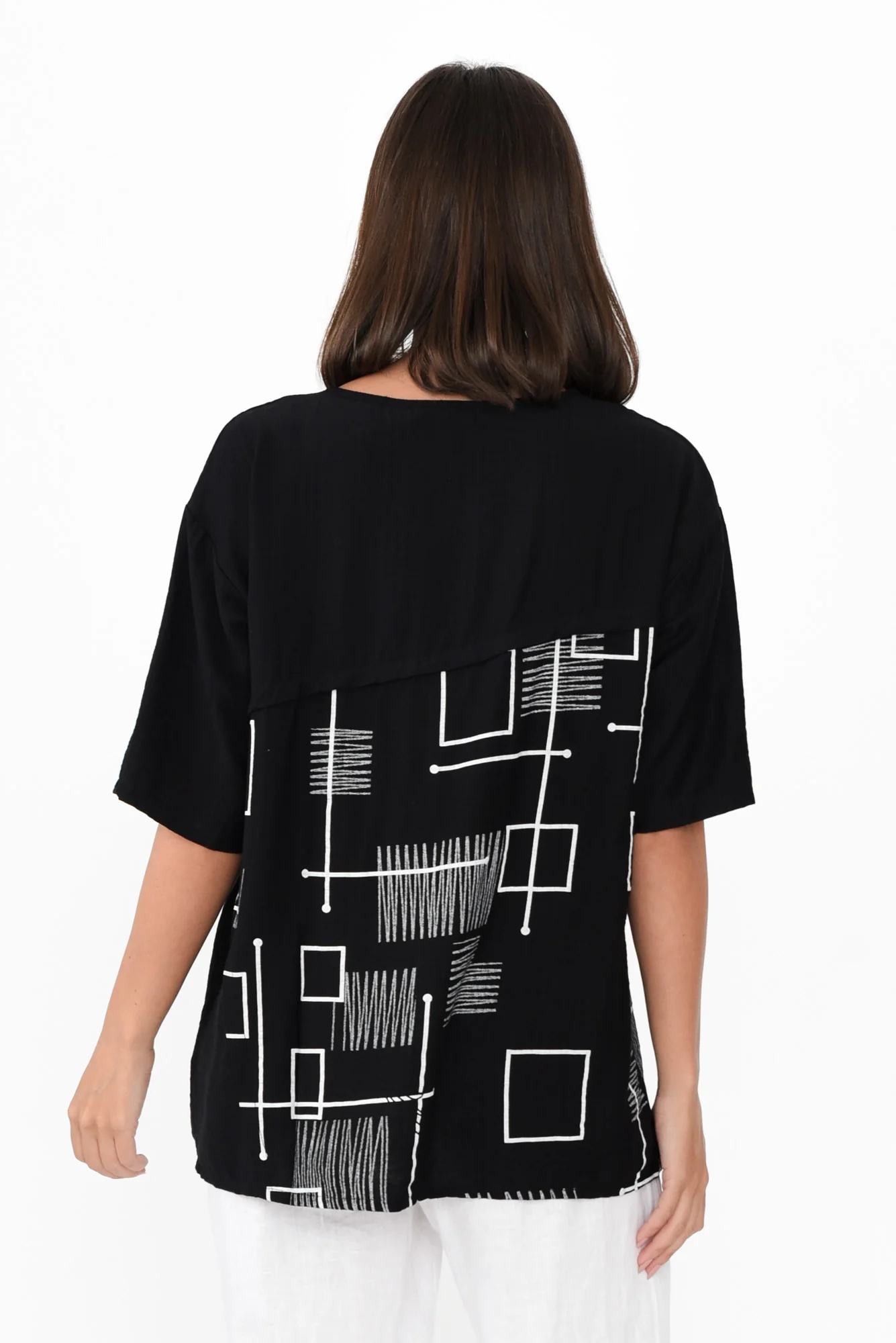 Sabra Black Geo Diagonal Seam Top