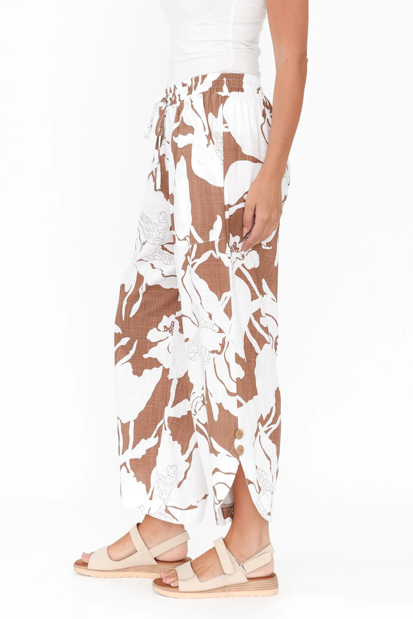 Scotty Brown Floral Linen Cotton Pants