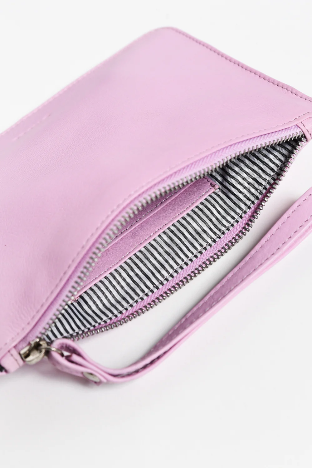 Queens Blush Leather Clutch