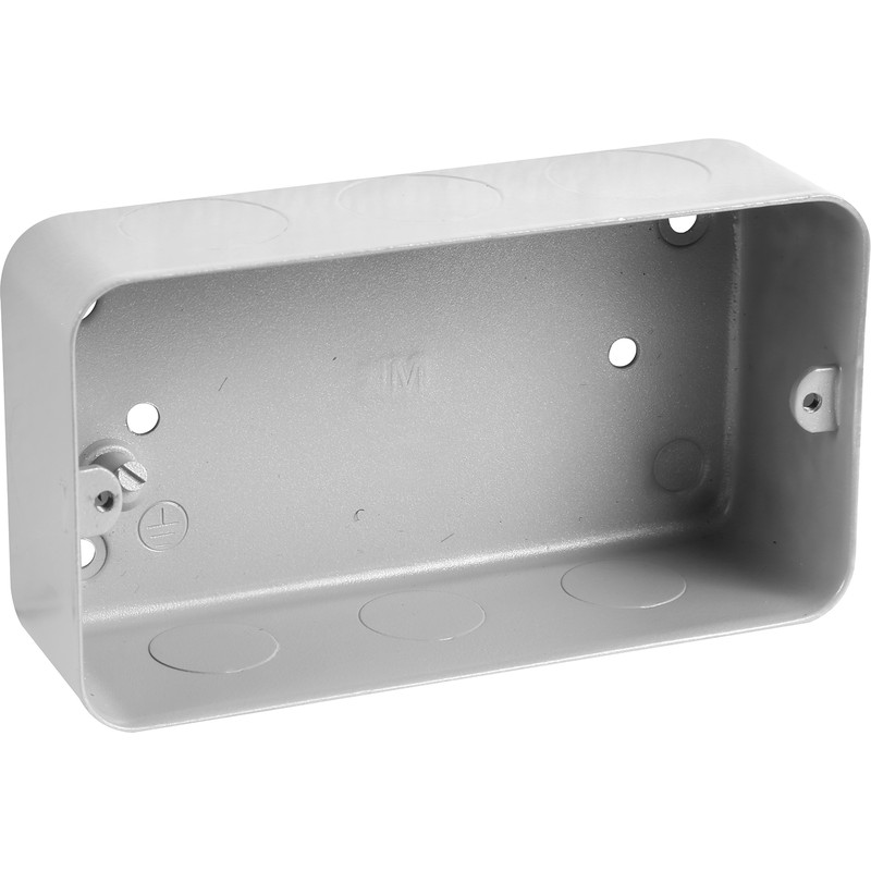 MK Grid Metal Flush Back Box 3-4 Gang With Knockouts