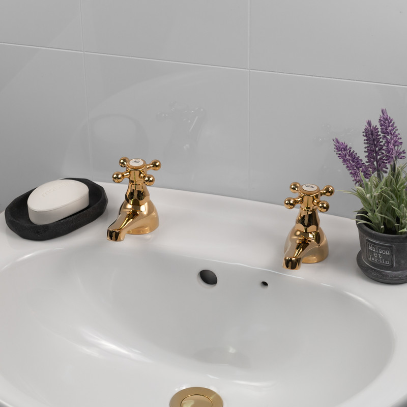 Deva Tudor Taps Basin Pillar Gold