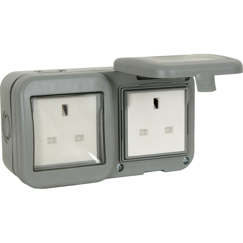 BG IP55 Socket 2 Gang 13A