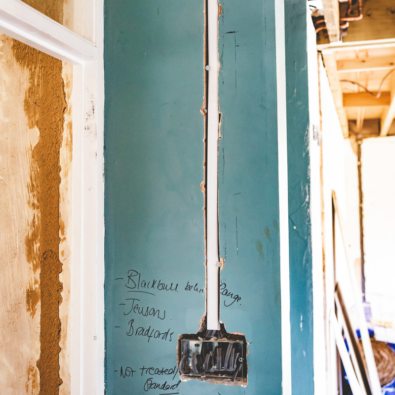 Oval PVC Conduit 20mm x 3m